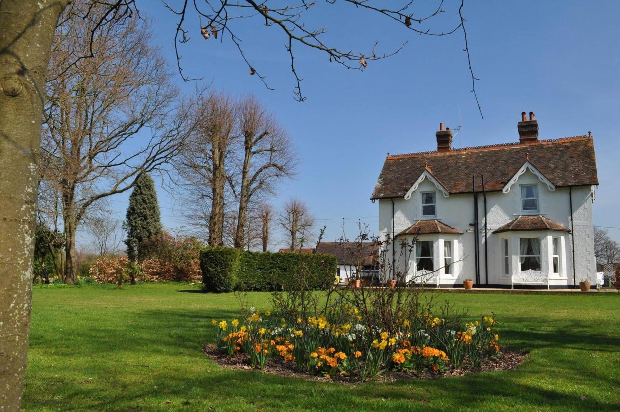 Hookwood Lodge London Gatwick Horley Esterno foto
